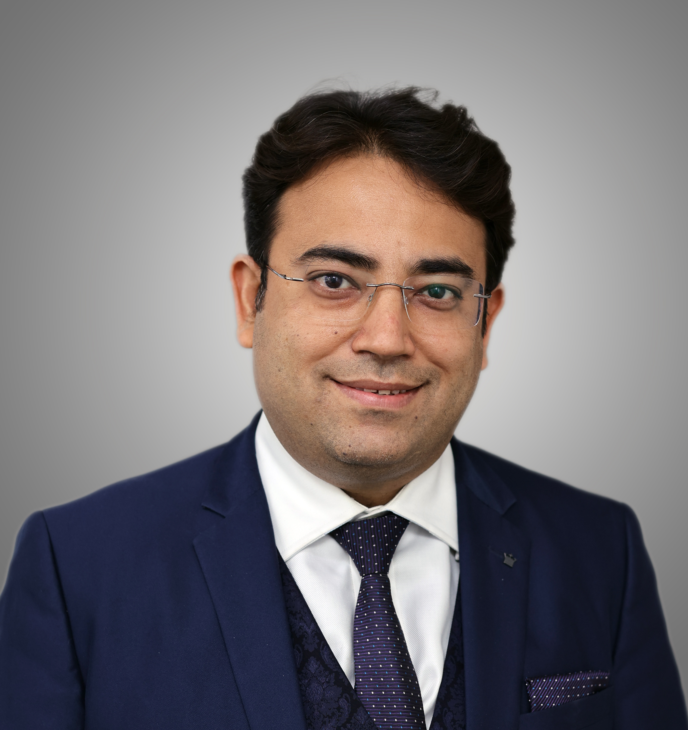 MR. HIMANSHU CHHABRA